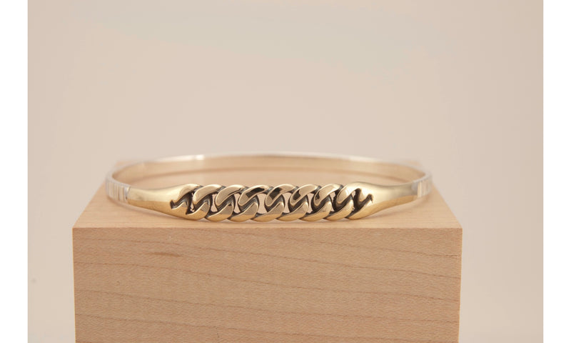 Curb Appeal Bangle